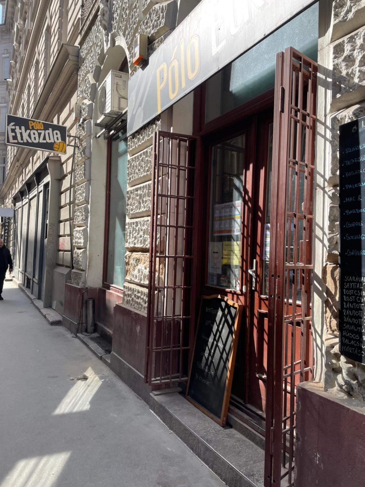 Teresian Apartment Near The Andrassy Street Free Air Conditioner Free Coffee بودابست المظهر الخارجي الصورة